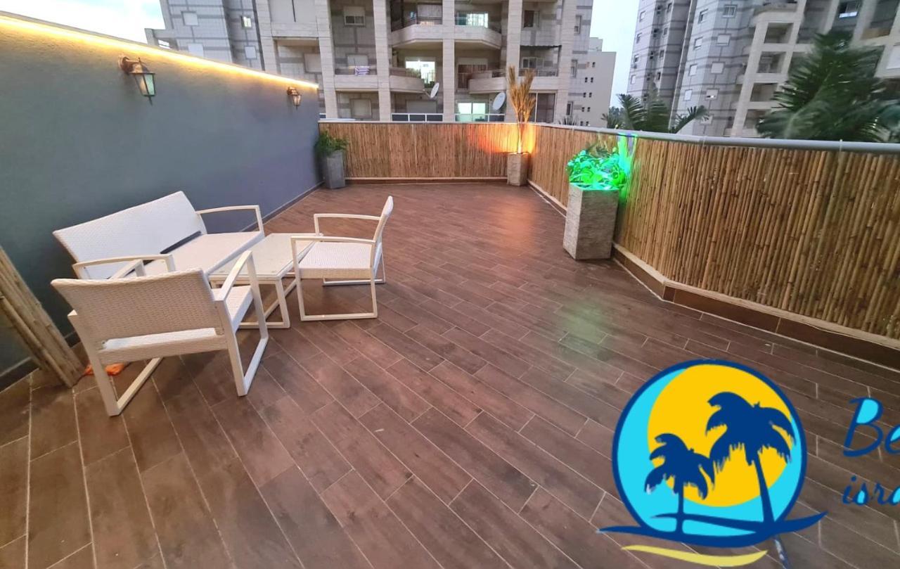 Beach Suite Israel- Private Jacuzzi Garden Suite & Gym, 3 Min Walk To Beach ביץ סוייט ישראל- ג'קוזי פרטי בגינה 3 דקות הליכה לים וחדר כושר Ашкелон Экстерьер фото