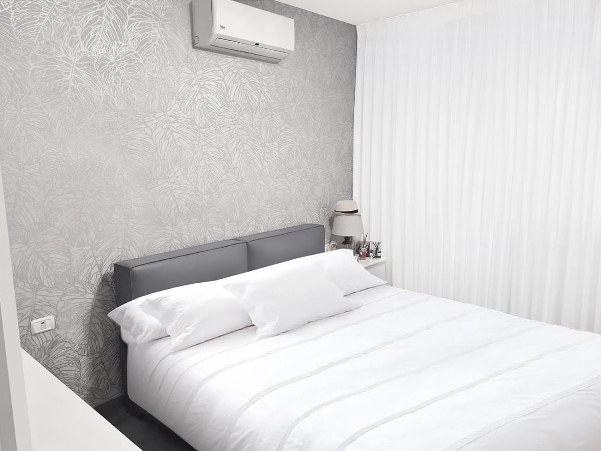 Beach Suite Israel- Private Jacuzzi Garden Suite & Gym, 3 Min Walk To Beach ביץ סוייט ישראל- ג'קוזי פרטי בגינה 3 דקות הליכה לים וחדר כושר Ашкелон Экстерьер фото