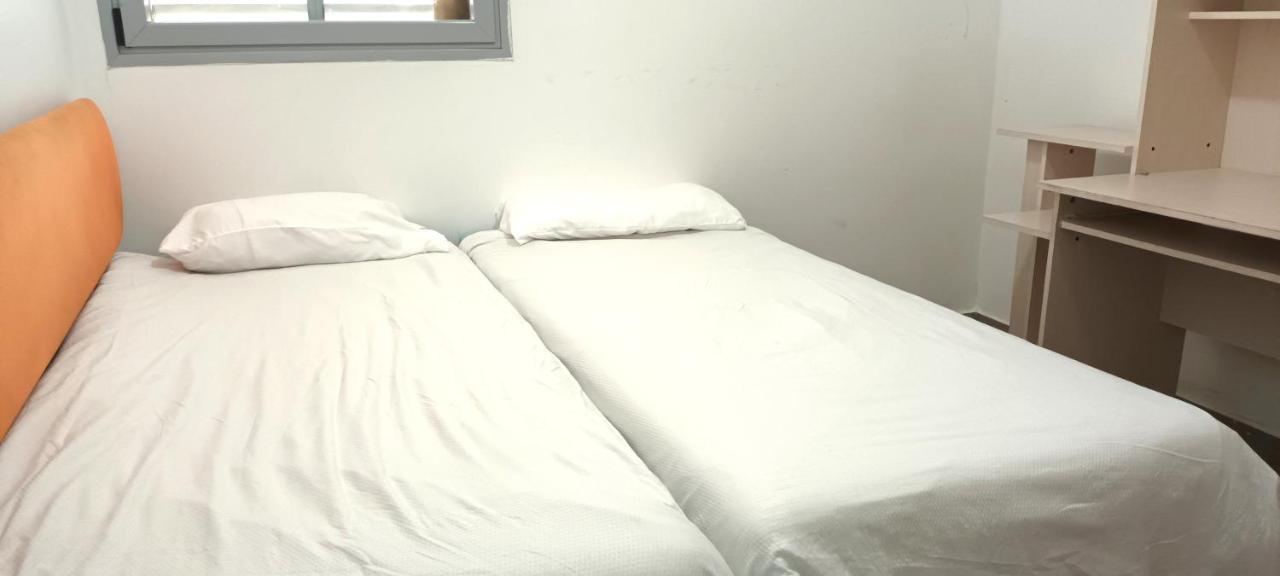 Beach Suite Israel- Private Jacuzzi Garden Suite & Gym, 3 Min Walk To Beach ביץ סוייט ישראל- ג'קוזי פרטי בגינה 3 דקות הליכה לים וחדר כושר Ашкелон Экстерьер фото