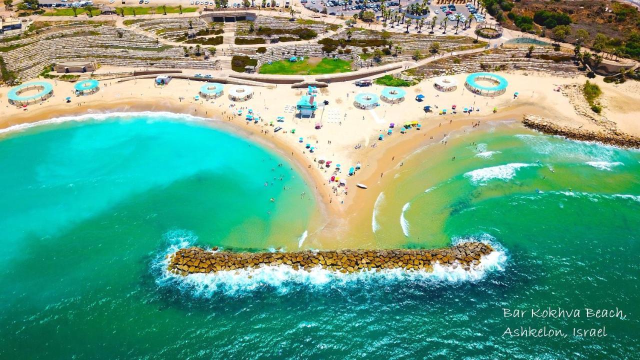 Beach Suite Israel- Private Jacuzzi Garden Suite & Gym, 3 Min Walk To Beach ביץ סוייט ישראל- ג'קוזי פרטי בגינה 3 דקות הליכה לים וחדר כושר Ашкелон Экстерьер фото